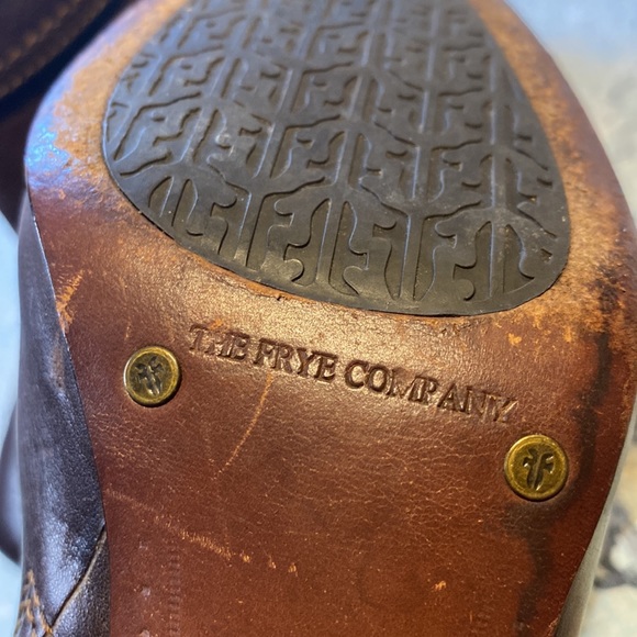 Frye shoes SZ 6 - Picture 7 of 7